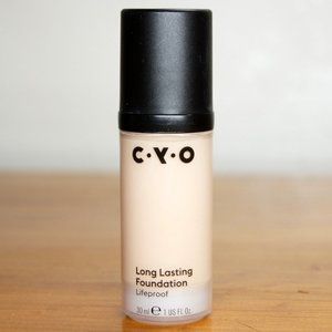 CYO Lifeproof Foundation (102)